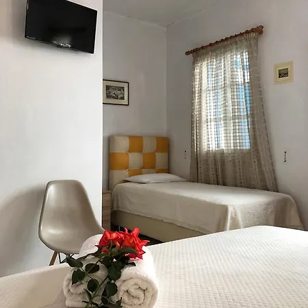 Theodora Apartamento *