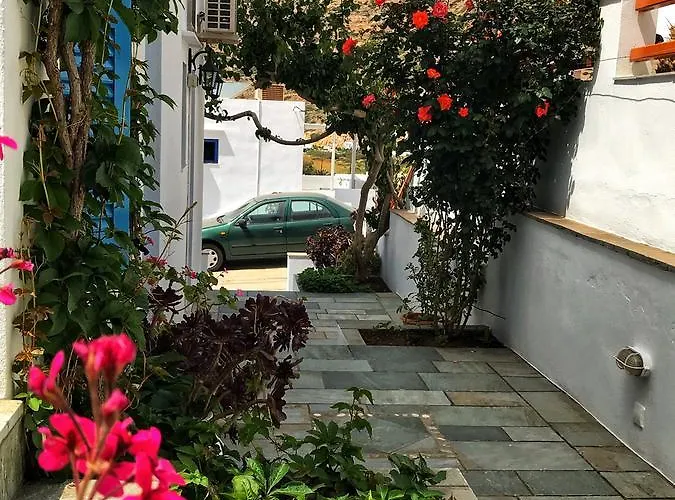 Lägenhet Theodora Kamarai