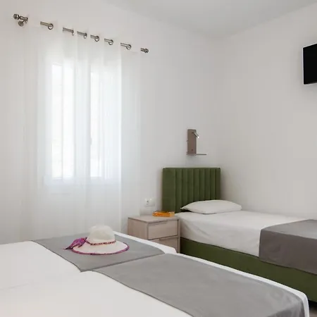 Appartamento Theodora *